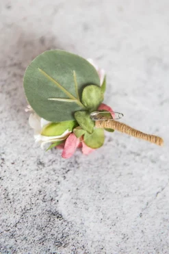 Ansteckblume mit bunten Stoffblüten>Esperanza New