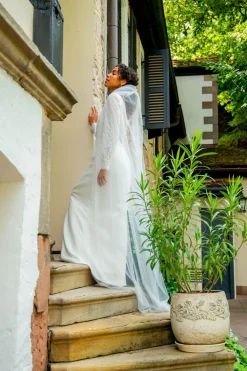 Bodenlanger, elfenbeinfarbener Brautschleier>Poirier Outlet