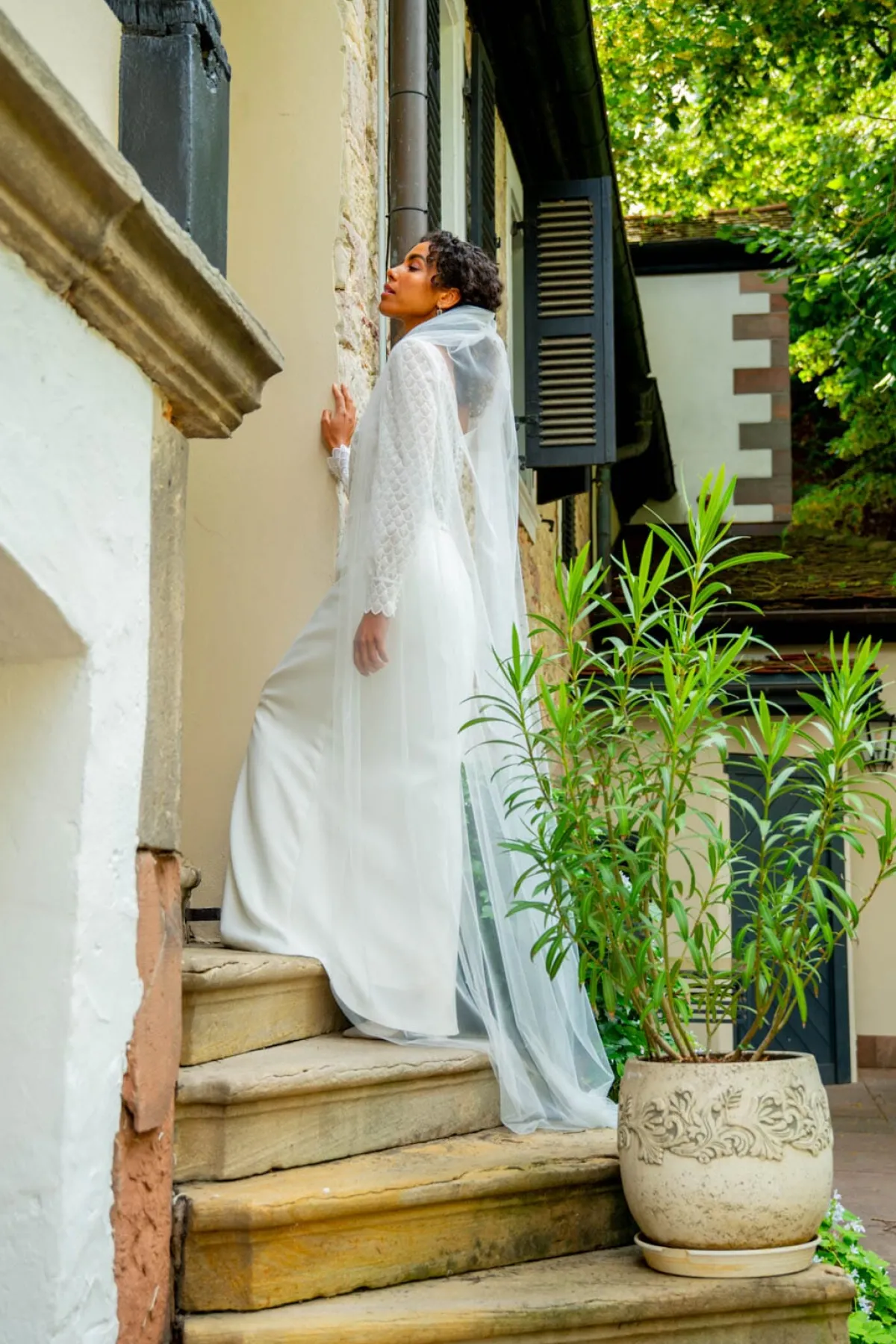 Bodenlanger, elfenbeinfarbener Brautschleier>Poirier Outlet