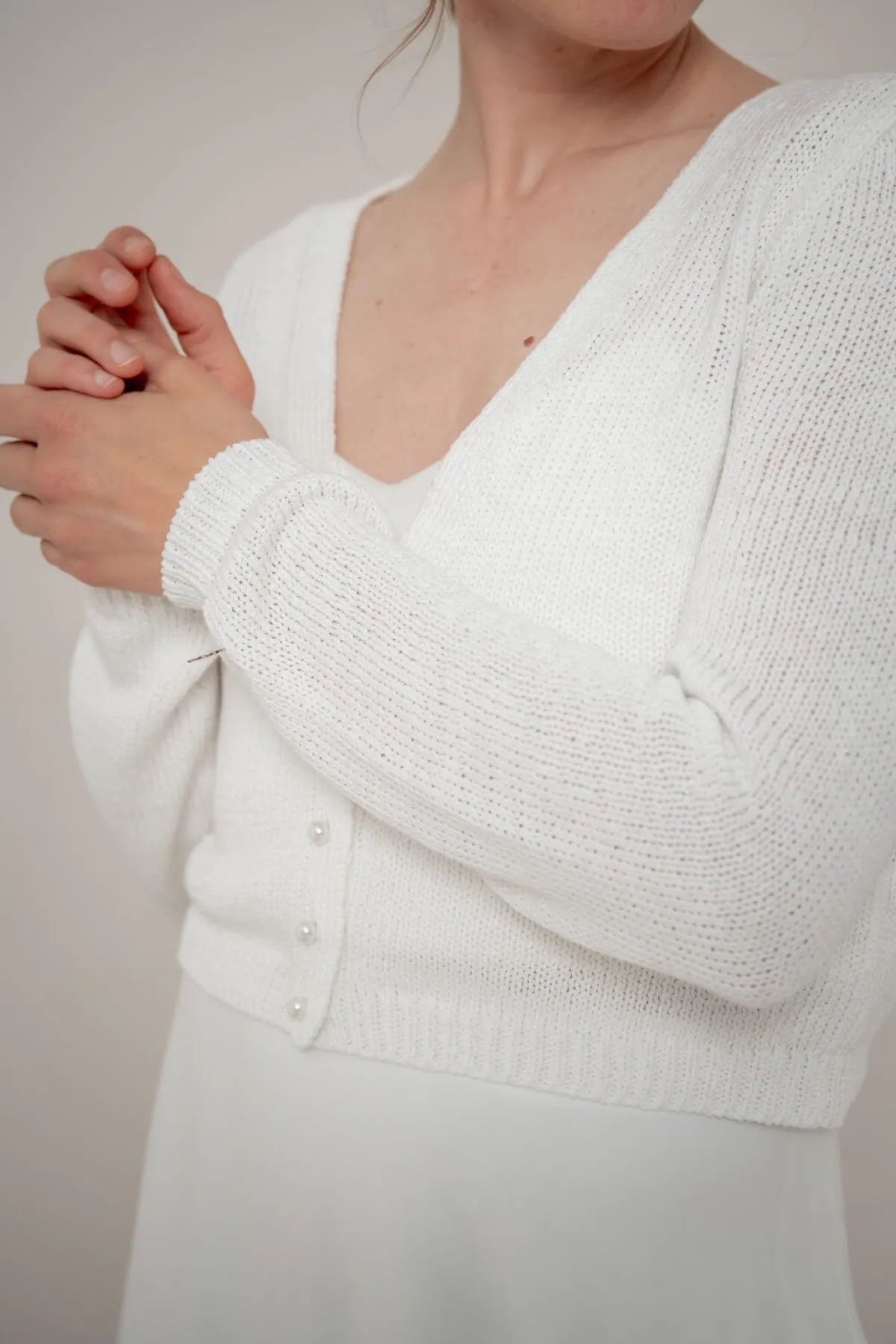 Braut Cardigan mit Perlenknöpfen>forever & eva Hot