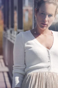 Braut Cardigan mit Perlenknöpfen><noscript><img width=