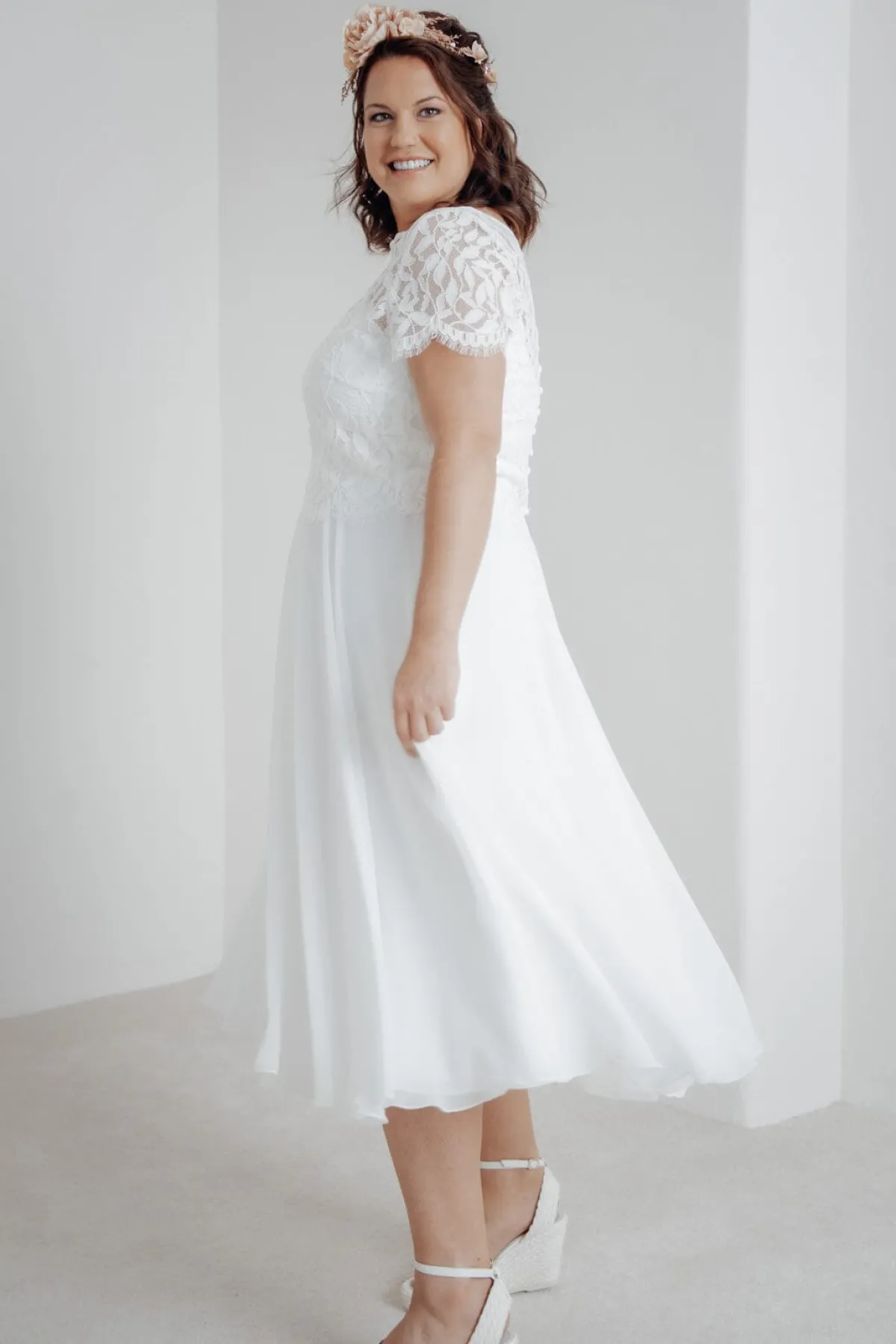 Braut Chiffonrock in Ivory – Emmi Curvy>noni Best