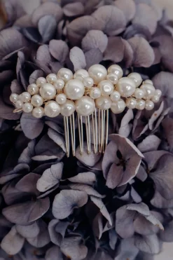 Braut Haarkamm in Halbmondform mit Perlen>Poirier Best