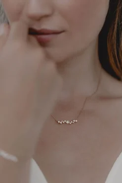 Braut Halskette mit Kristallen – Estelle><noscript><img width=