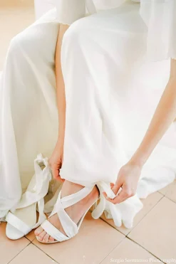 Braut High Heels mit Seidenband und Schleife – Kate Shoes><noscript><img width=