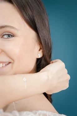 Braut Ohrringe aus edlen Zirkonia Kristallen - Simply Wonderful><noscript><img width=