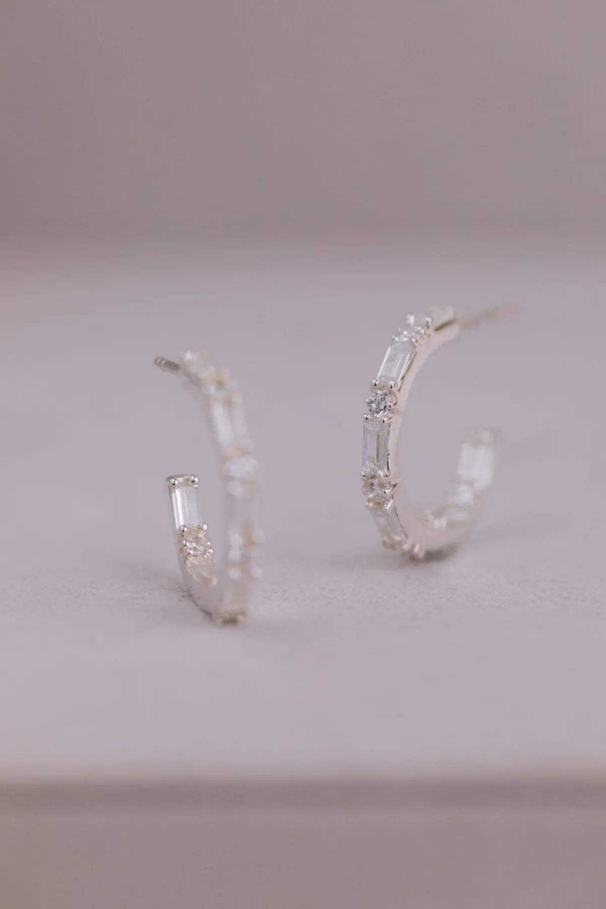 Braut Ohrringe mit Kristallen – Artist>Juvelan