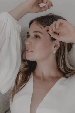 Braut Ohrringe mit Perlen und Kristallen – Danielle><noscript><img width=