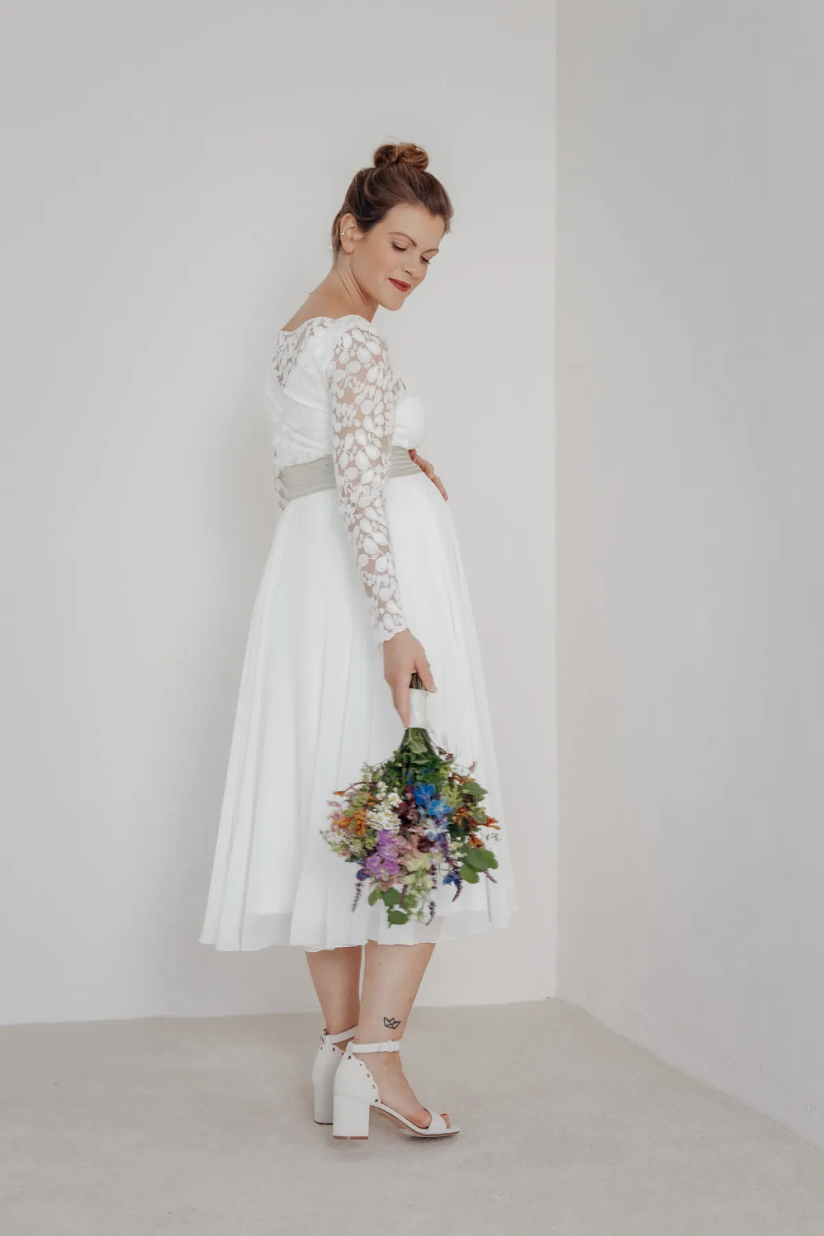 Braut Rock aus Chiffon in Midi-Länge – Mireya>noni