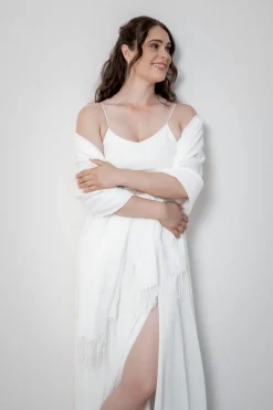 Braut Stola in Ivory mit Fransen><noscript><img width=