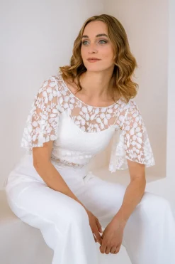 Braut Top aus Botanikspitze mit weiten Flügelärmeln – Lucy><noscript><img width=