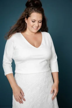 Braut Top mit V-Ausschnitt und Dreiviertelärmeln – Sheyla Curvy><noscript><img width=