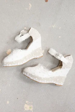 Braut Wedges mit Spitzenborten und Pünktchentüll - Lucy><noscript><img width=