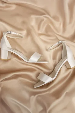 Brautsandalen mit Perlen – Beatrice Ivory Satin | G.Westerleigh>G. Westerleigh Hot