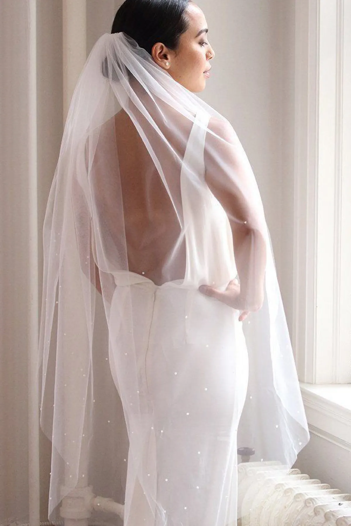 Brautschleier aus feinem Tüll mit Perlen in Ivory – Tempête>Davie & Chiyo New