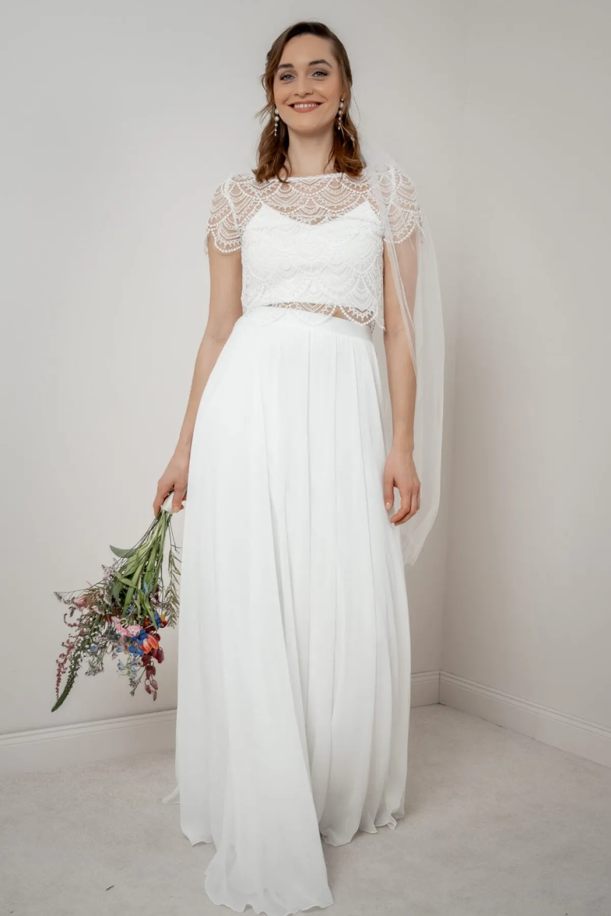 Chiffon-Braut Rock in Bodenlänge – Isla>noni Online