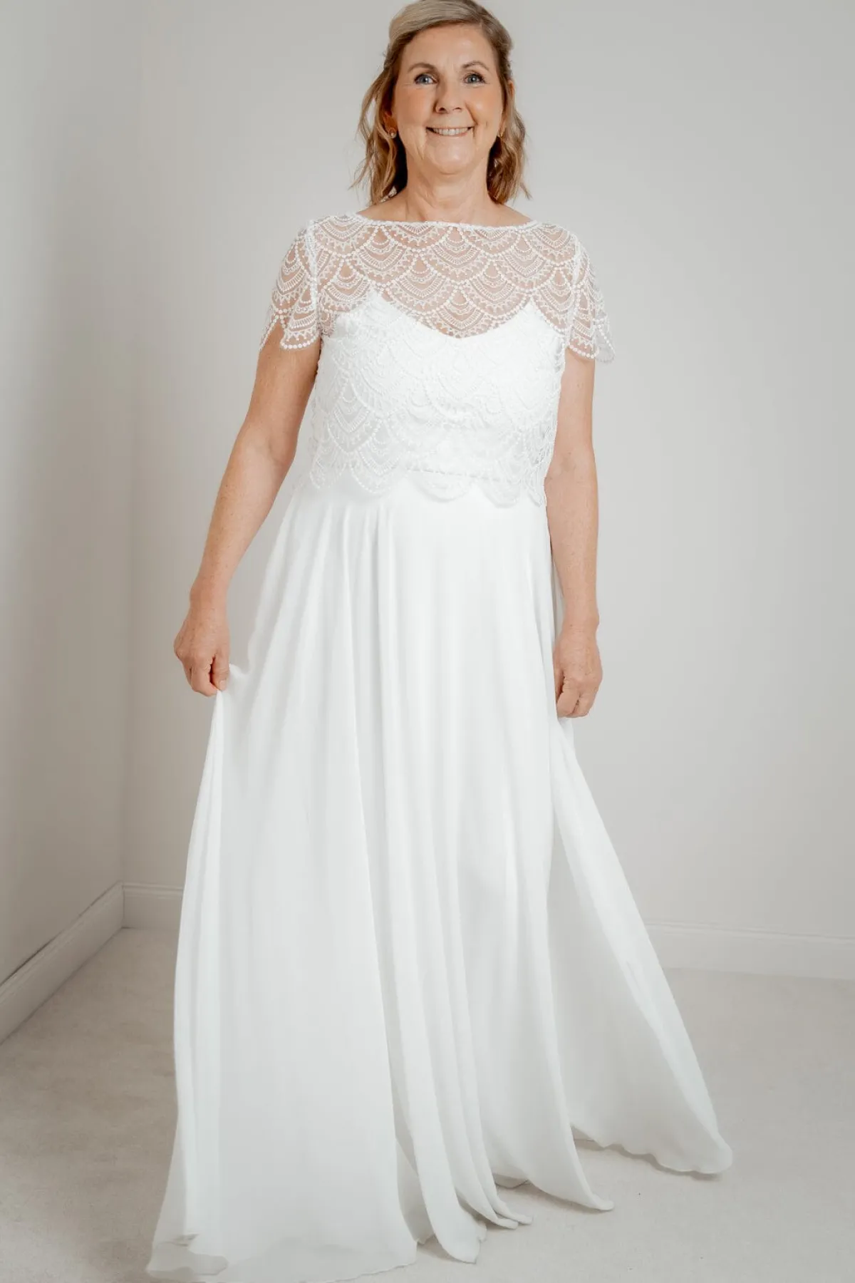 Chiffon-Braut Rock in Bodenlänge – Isla>noni Online