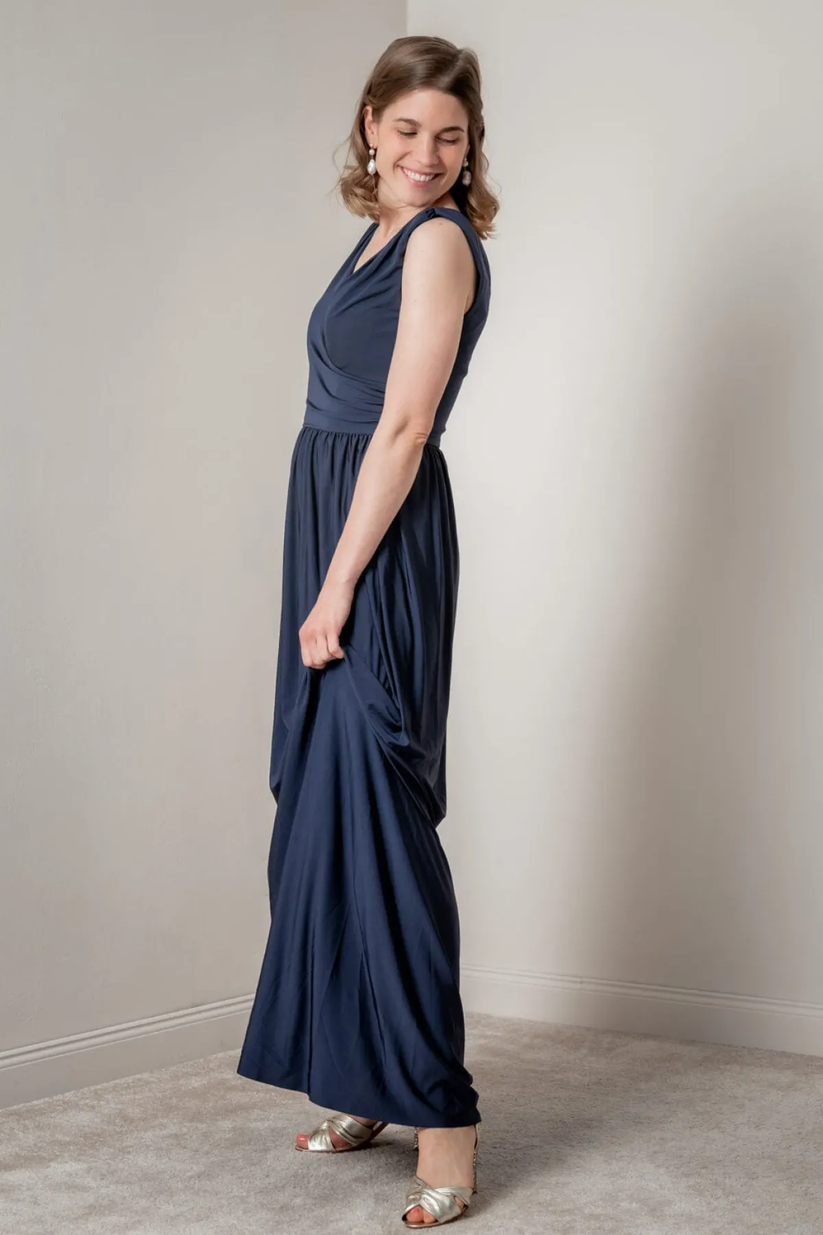 Dunkelblaues Brautjungfernkleid |>Eliza & Ethan Clearance