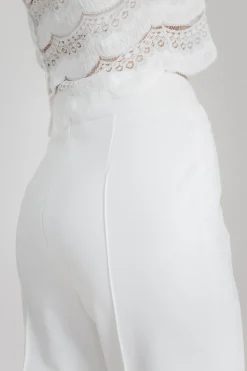 Figurbetonte Braut Hose mit Bügelfalten – Lenya><noscript><img width=