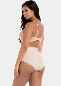 Figurformender Slip in Beige – Dream Shaper Brief>MAGIC Body Fashion Clearance