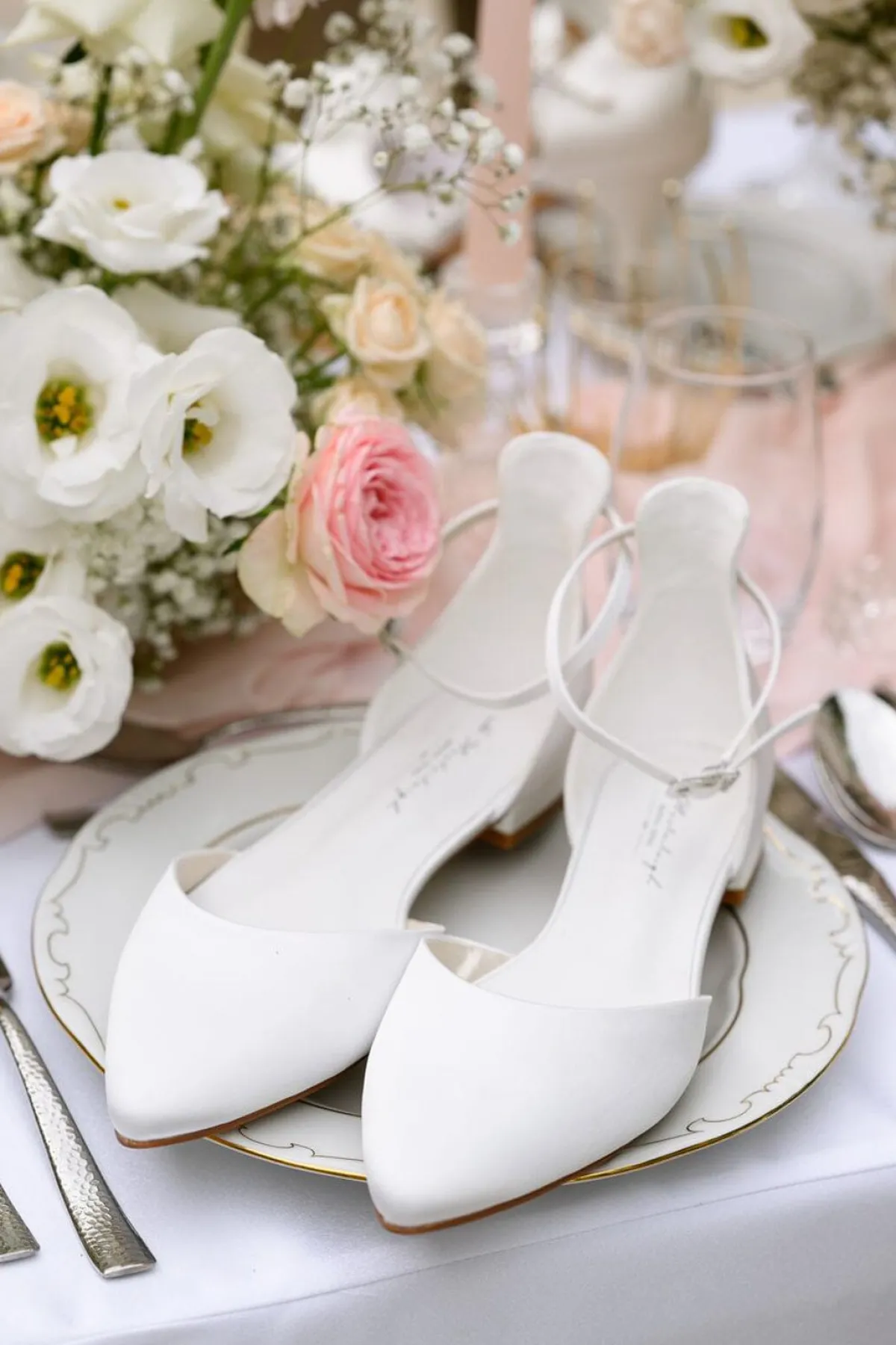 Flache Brautschuhe aus Satin – Ava Ivory Satin | G.Westerleigh>G. Westerleigh