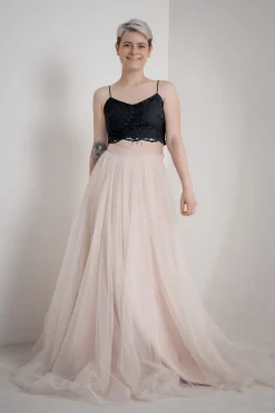 Gemustertes Spitzentop – Norine Cropped Black><noscript><img width=