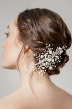 Haarklammer mit sternenförmigem Perlenschmuck>design by Conception