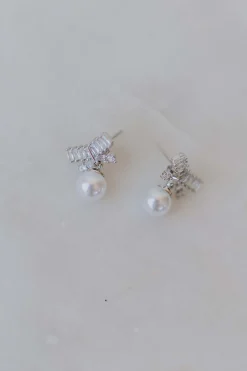 Kleine Ohrstecker mit Kristallschleife und Perle>Untamed Petals Online