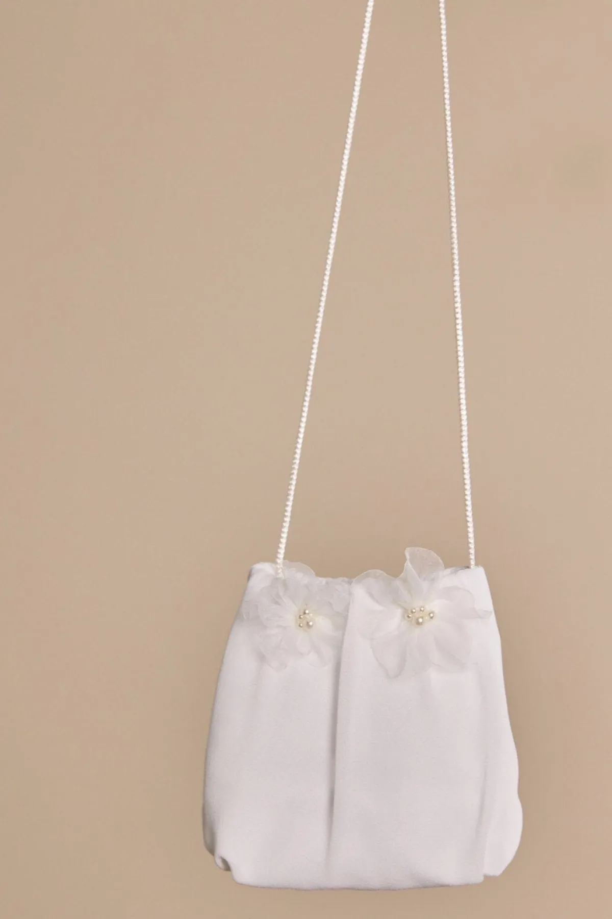Kommuniontasche aus Chiffon mit Blüten>Weise