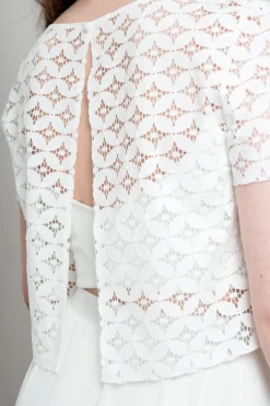Kurzarm-Braut Top aus geometrischer Spitze – Morlin>noni Online