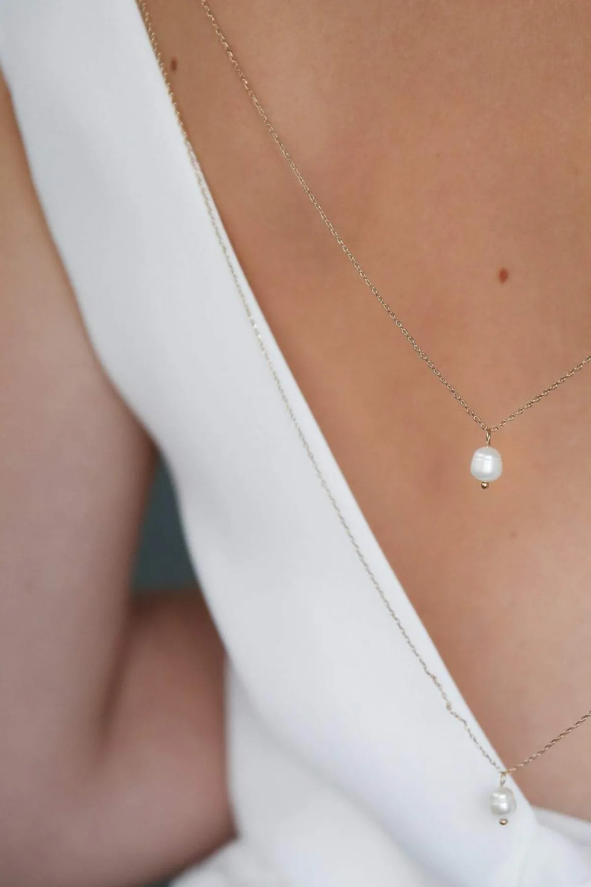 Lange, zweireihige Rückenkette mit Perlen, Brautschmuck>La Chia