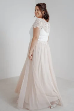 Langer Braut Rock aus fließendem Softtüll in Blush – India Curvy>noni