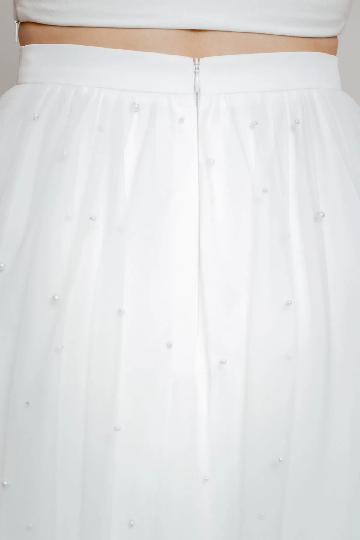 Langer Tüll-Braut Rock mit Perlen – Sira>noni New