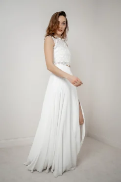 Maxi-Braut Rock in Ivory mit Beinschlitz – Jona><noscript><img width=