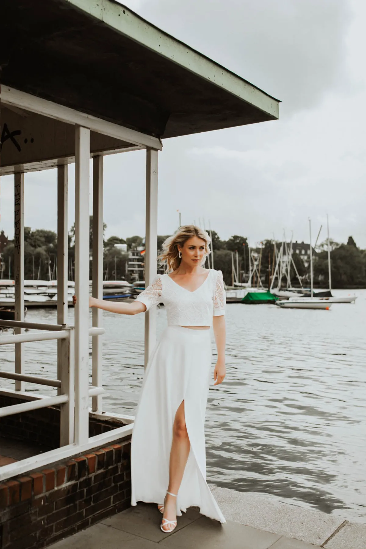 Maxi-Braut Rock mit Schlitz – Lunamae>noni Sale