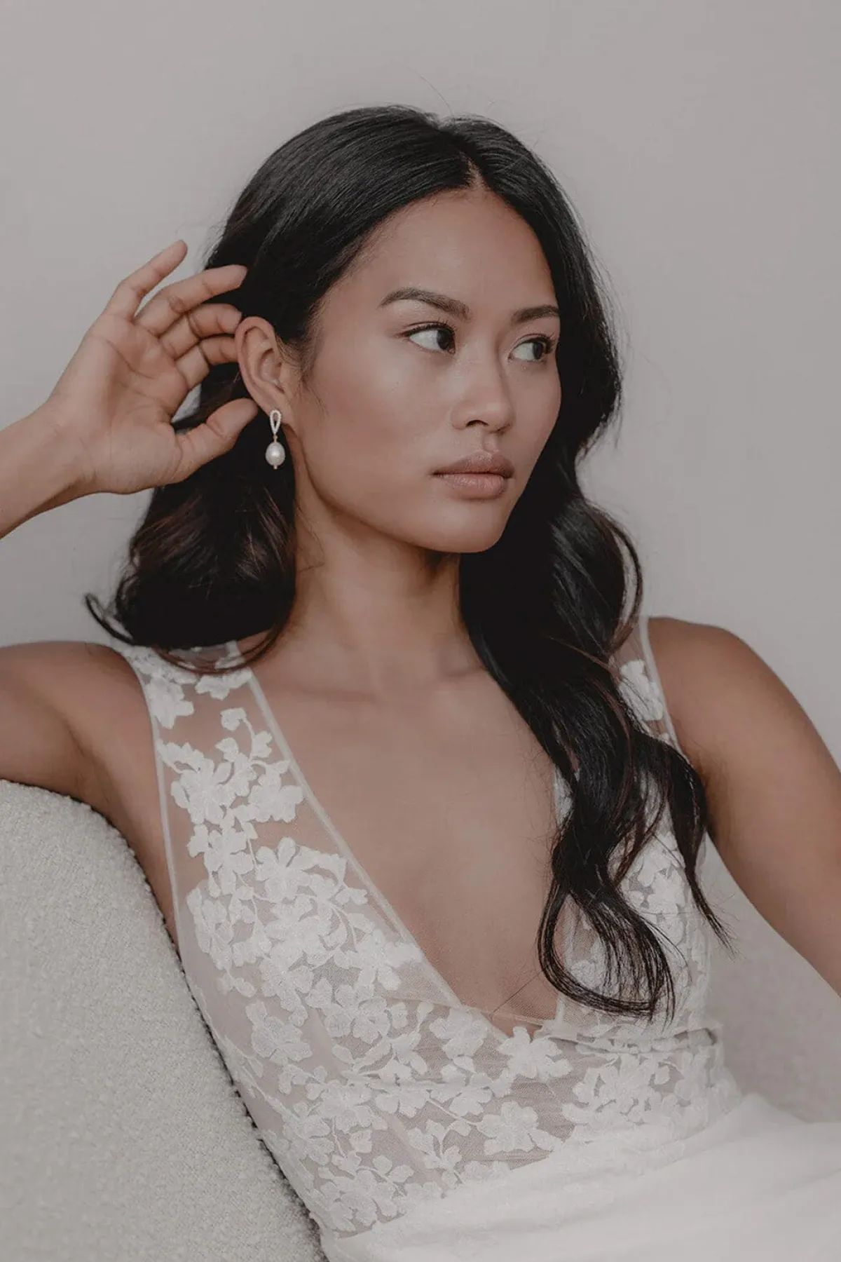 Perlenohrringe mit Kristallsteckern – Isabel>Juvelan Outlet