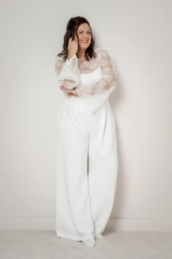 Plus Size Braut Top mit Trompetenärmeln – Safi Curvy><noscript><img width=