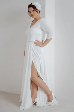 Plus Size Top mit V-Ausschnitten – Ona Curvy by you><noscript><img width=