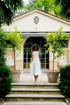 Rückenfreies Braut Top mit Vintage-Muster – Neela><noscript><img width=