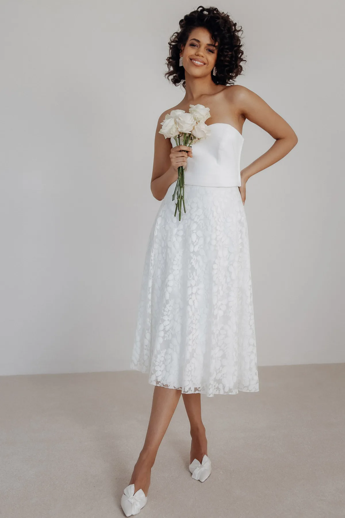 Rock aus Botanikspitze mit Taschen – Liza Midi>noni Sale