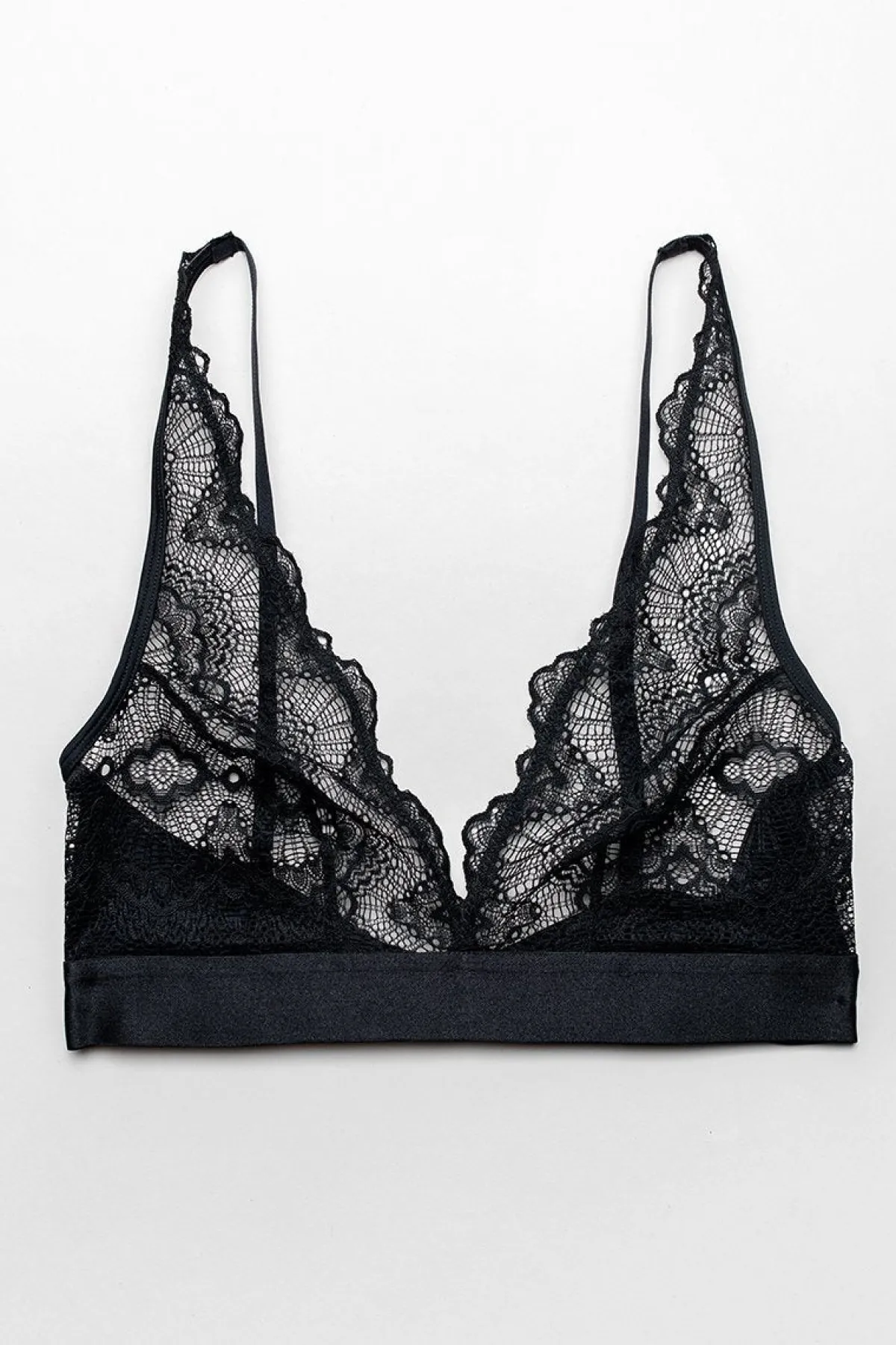 Schwarzer Plunge-BH aus Spitze>Understatement Online