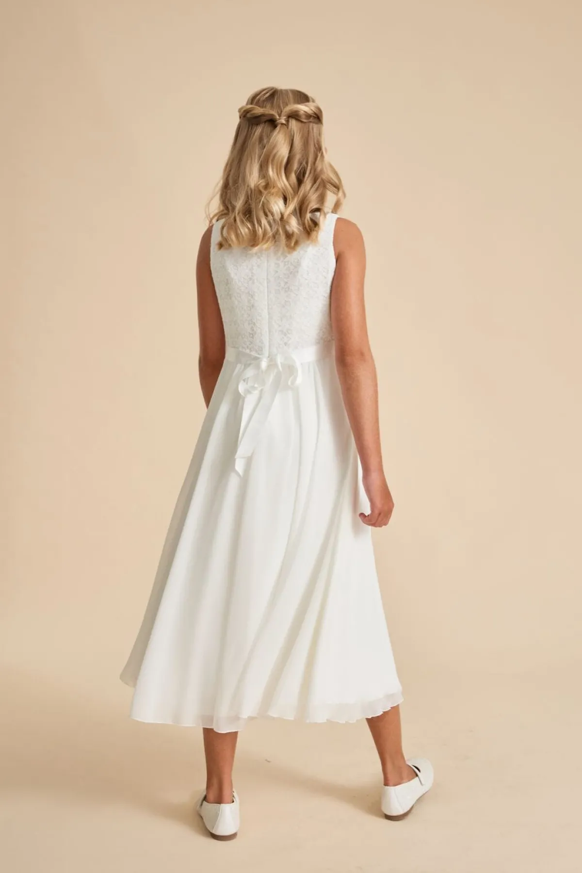 Schwingendes Kommunionkleid aus Chiffon und Spitze>Weise New