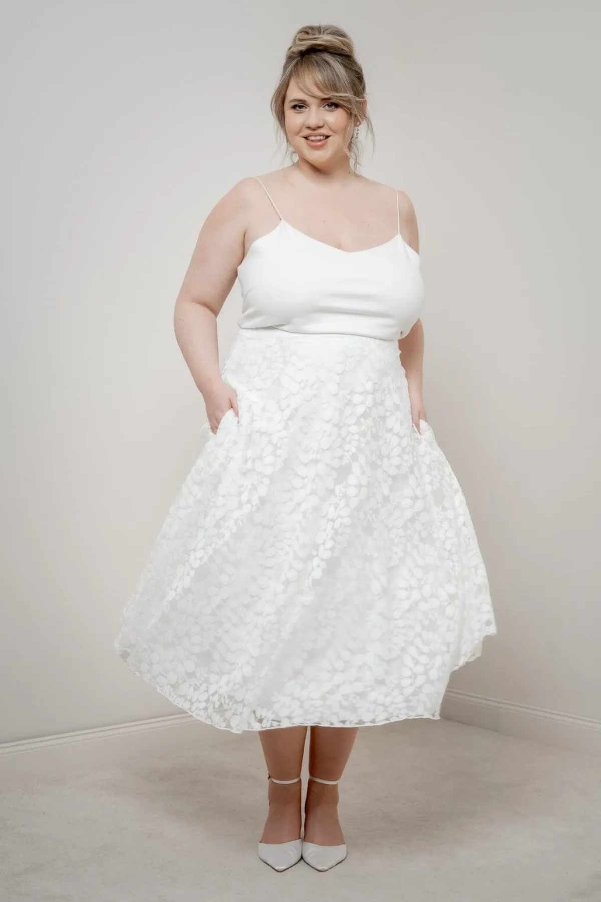 Showroom Only: Braut Rock – Liza Midi Curvy Selected>noni New