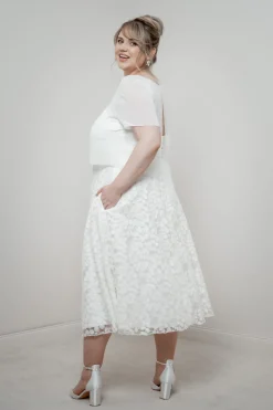 Showroom Only: Braut Rock – Liza Midi Curvy Selected><noscript><img width=