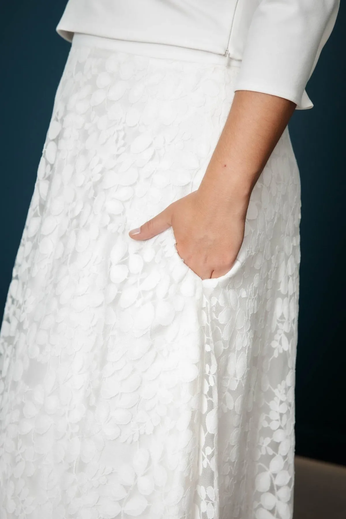 Showroom Only: Braut Rock – Liza Midi Curvy Selected>noni New