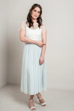 Showroom Only: Hellblauer Rock – Selected><noscript><img width=