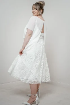 Showroom Only: Plus Size-Top – Lani Curvy Selected><noscript><img width=