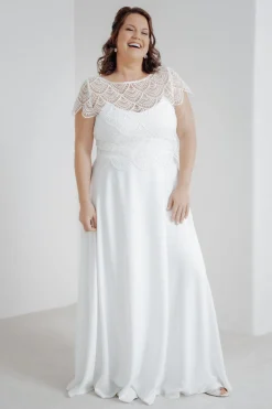 Showroom Only: Rock – Mylou Curvy Selected><noscript><img width=