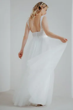 Showroom Only: Tüllrock – Yani Selected><noscript><img width=