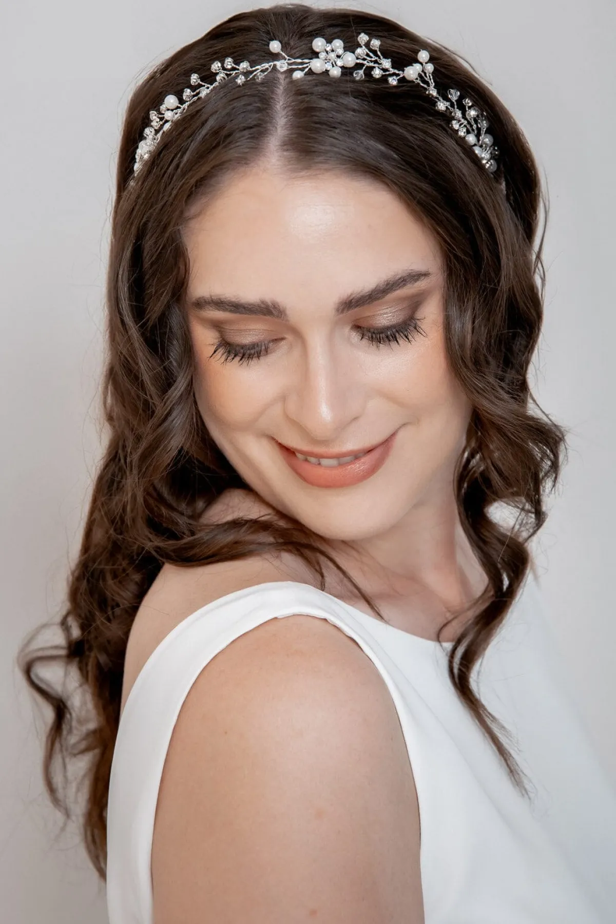 Silberner Haardraht mit Schmuckperlen und Strass>Weise Best